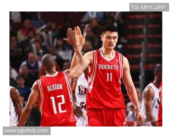 姚明哥哥巨人：篮球场上的传奇与梦想的交汇点