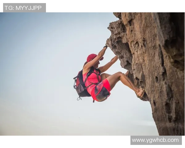 深圳攀岩队在极限运动会中以64分稳居积分榜首位 深圳攀岩队在极限运动会中以64分稳居积分榜首位